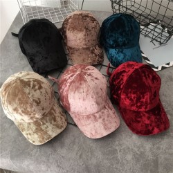 Ins Japanese Korean children's hat, autumn and winter new knitted beanie, boy's pullover beanie, bear beanie. Ins Japanese Korean children's hat, autumn and winter new knitted beanie, boy's pullover beanie, bear beanie.