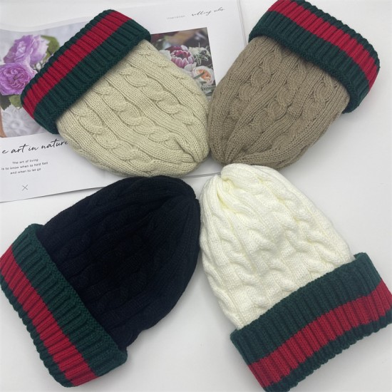 Amazon acrylic beanies, glossy knitted hats, European and American autumn and winter pullover hats for men and women, candy-colored hats Amazon acrylic beanies, glossy knitted hats, European and American autumn and winter pullover hats for men and women, candy-colored hats